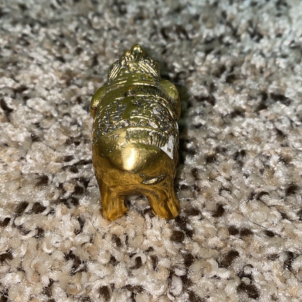 🛍️Gold Elephant Figurine! - Picture 5 of 7